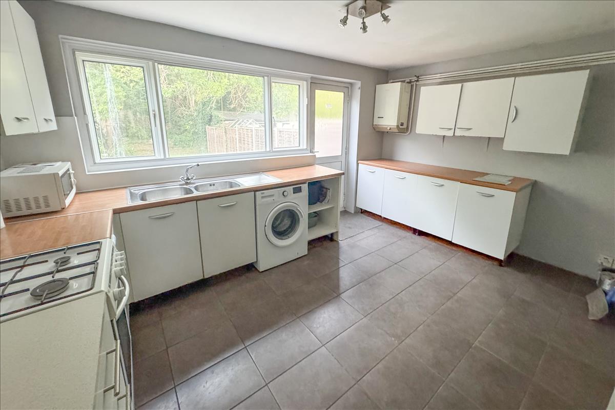 Property Image 47944b82-92f3-4003-a14e-3ddf751c74d8
