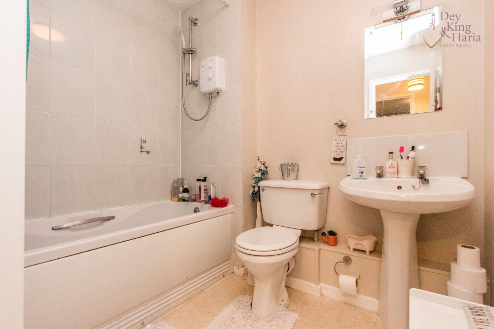 Property Image 47966991-8f3f-4cc0-820a-dfa834c3ddb4