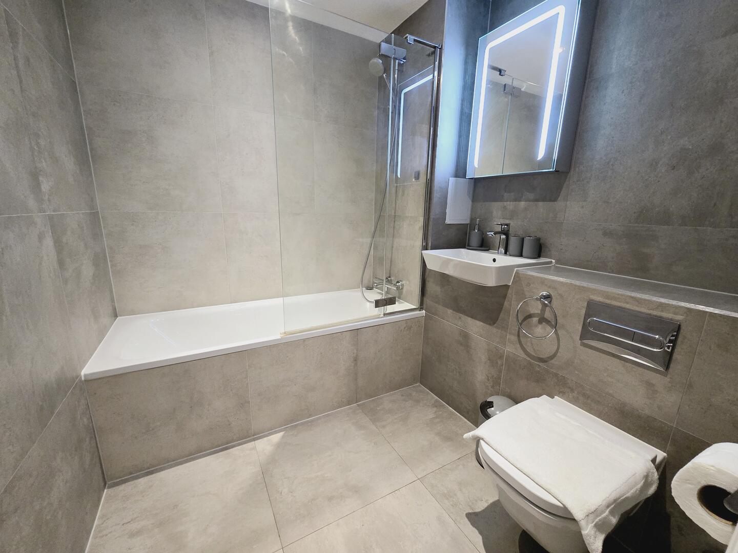 Property Image 47a504bf-89ba-4b32-8c06-45befa69b832