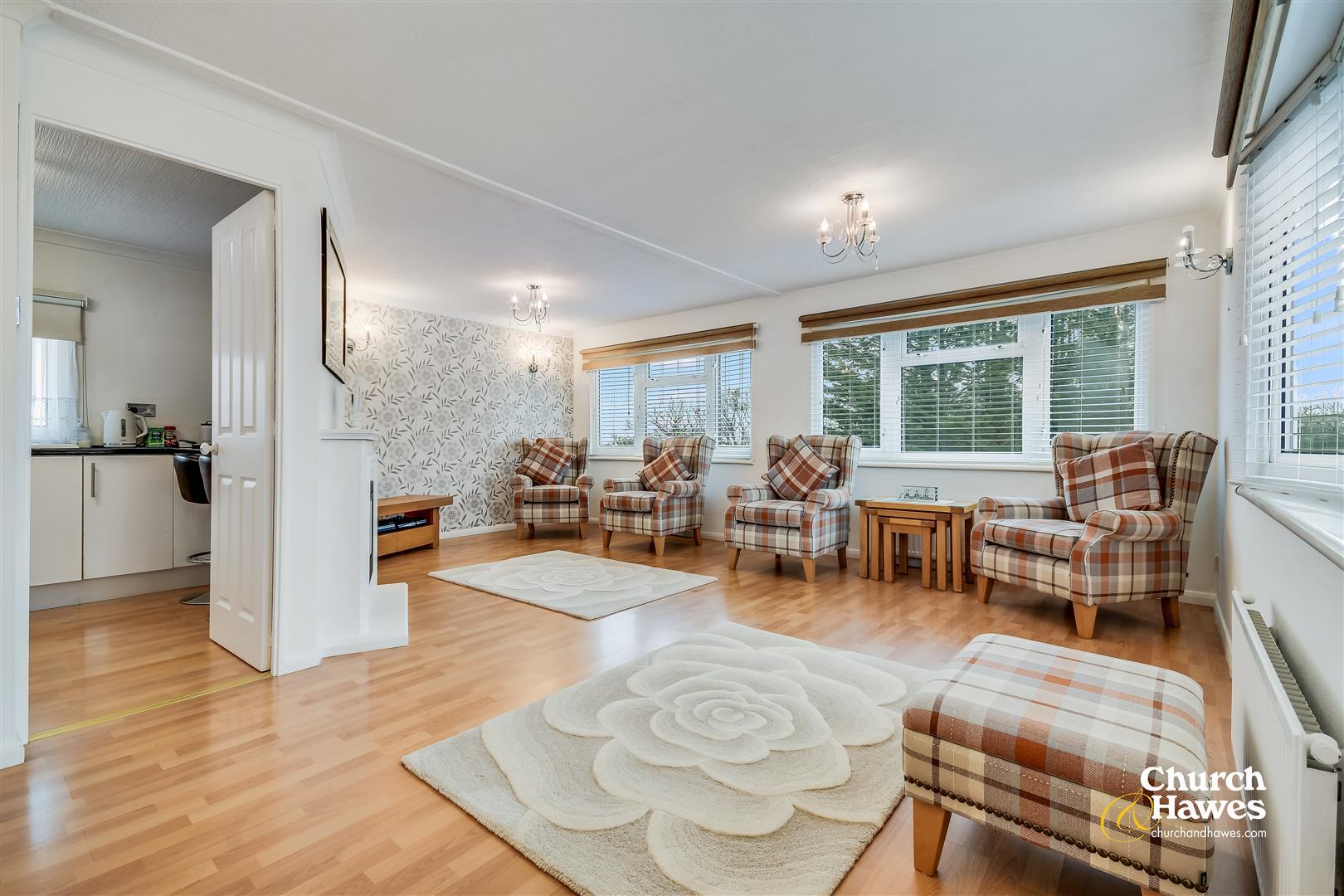 Property Image 47a51dc0-cbdb-4993-9bd2-0a5ccbd1167c