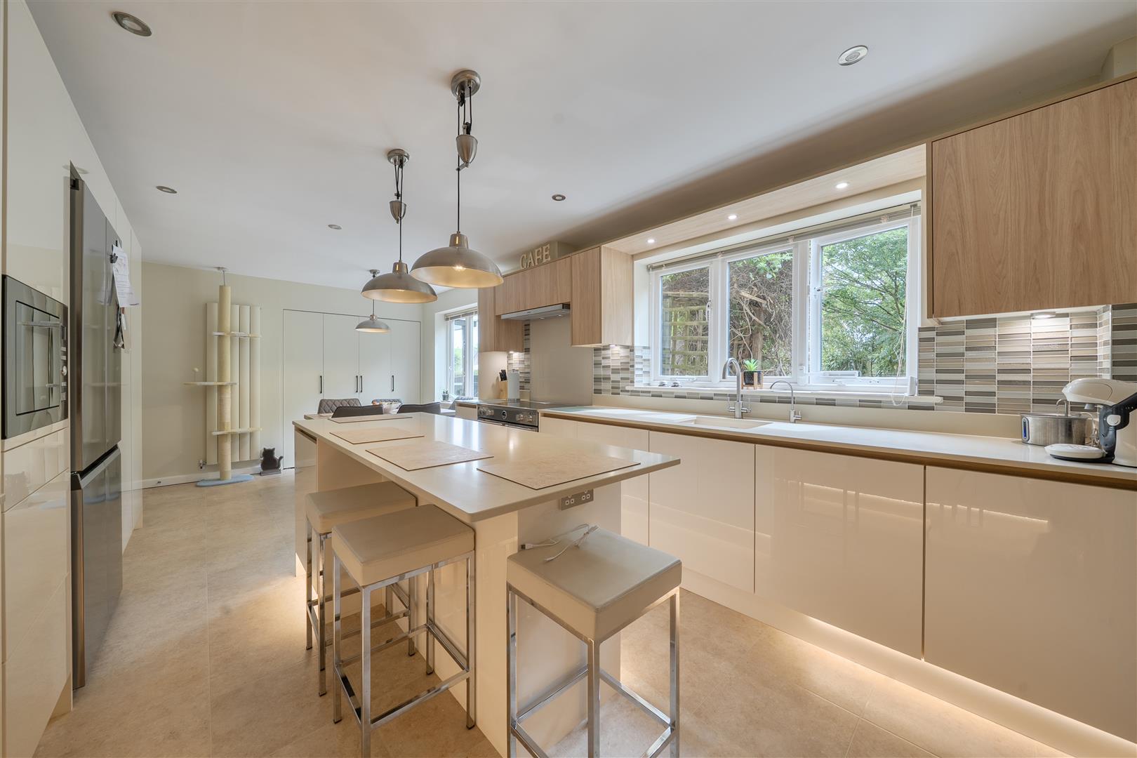 Property Image 47bb66fc-bda5-487d-a83b-cca3e1e97f09