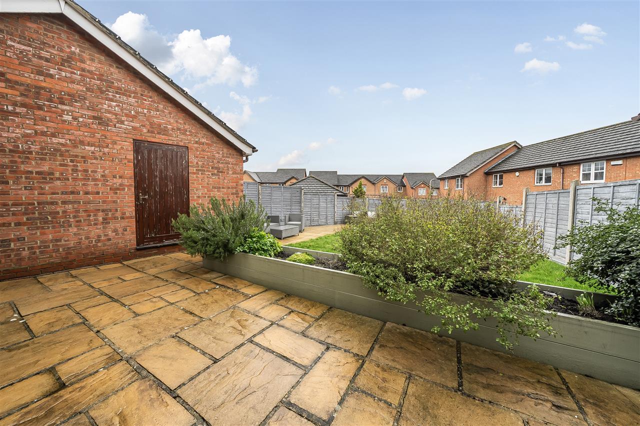 Property Image 47c41d60-3512-4008-adb6-42d982d18ff7