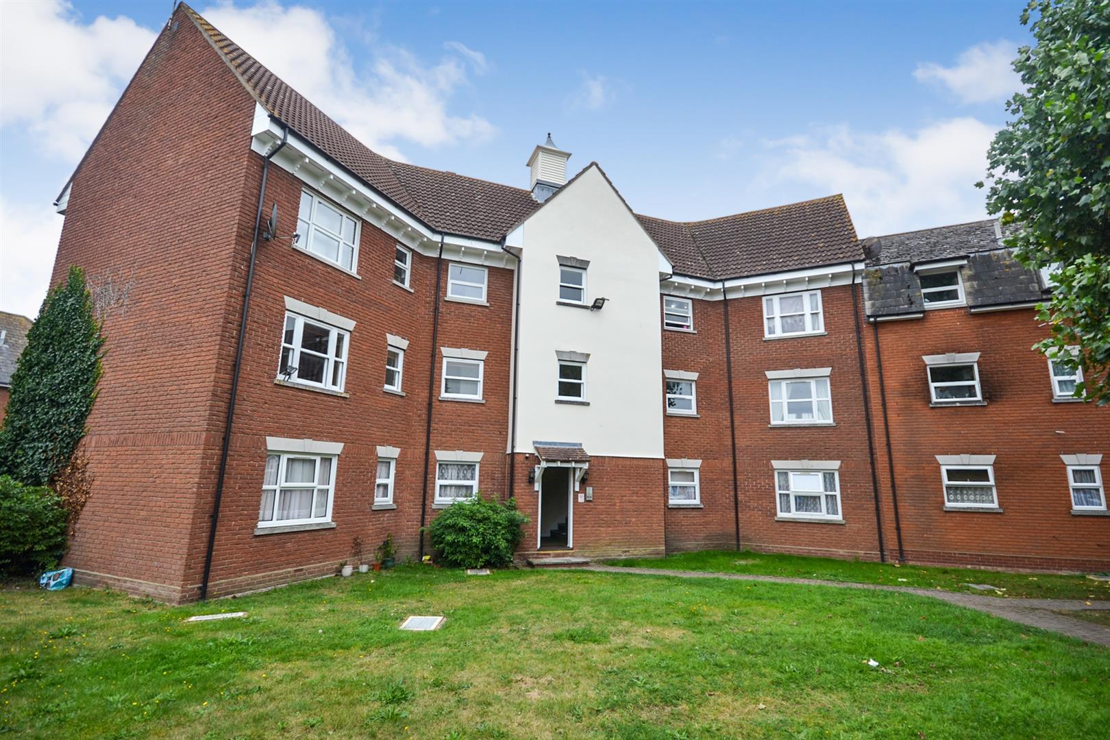 Property Image 47cad08b-7803-4977-b1c5-e69c19c544f6