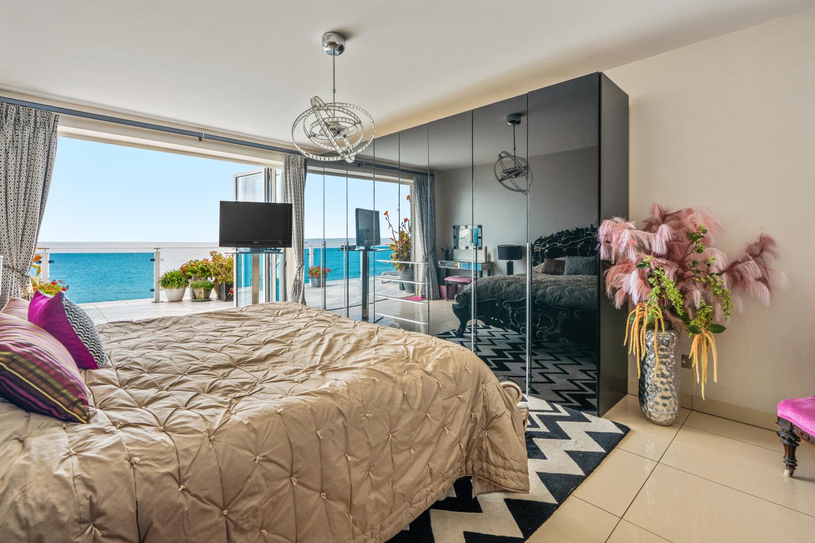 Property Image 47dee9de-dac3-478a-ae70-2deafe74e2cc