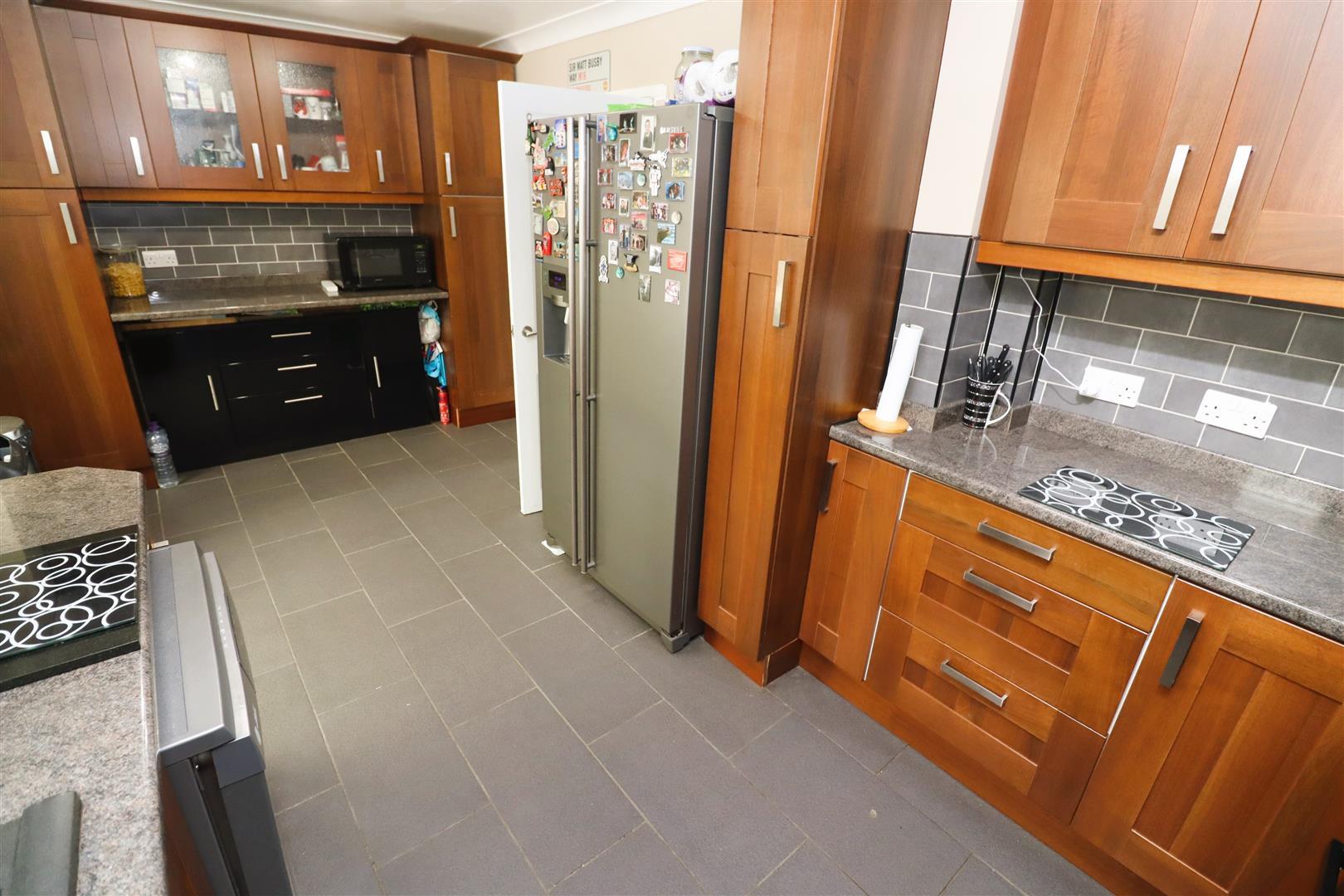 Property Image 47e3f679-9245-4ad7-ab35-c73003f53d4f