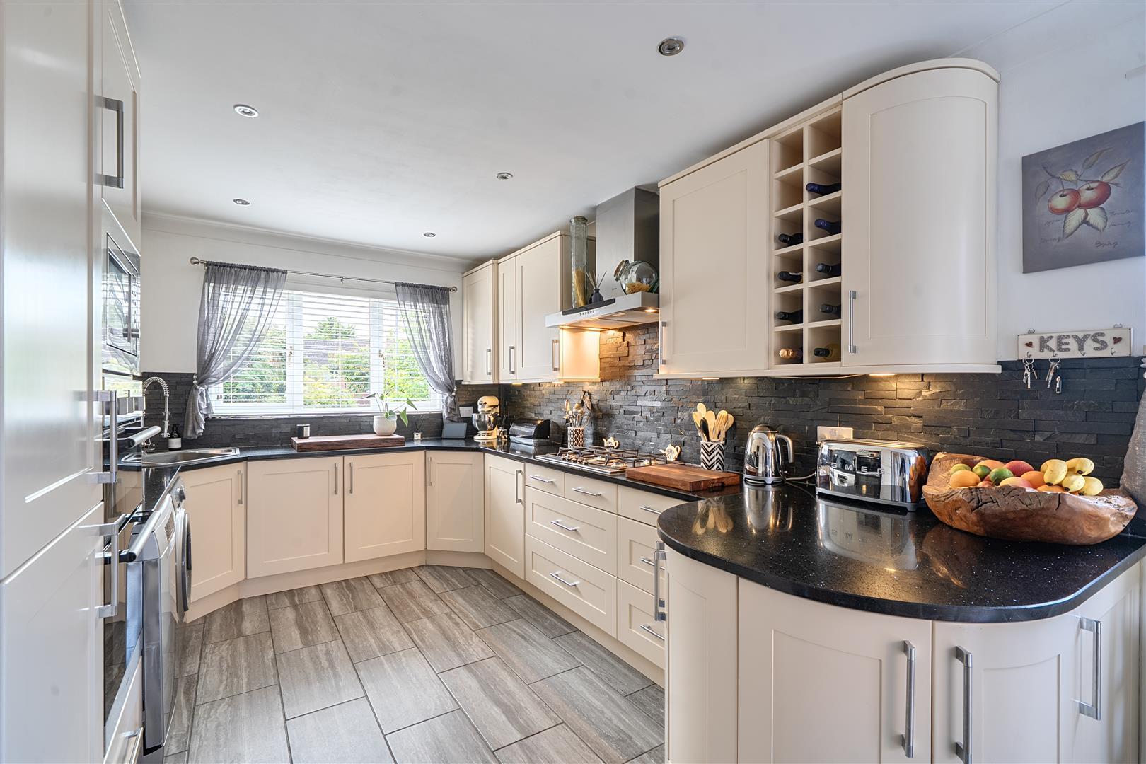 Property Image 4806d206-fa99-4490-83a9-60a83d884f72