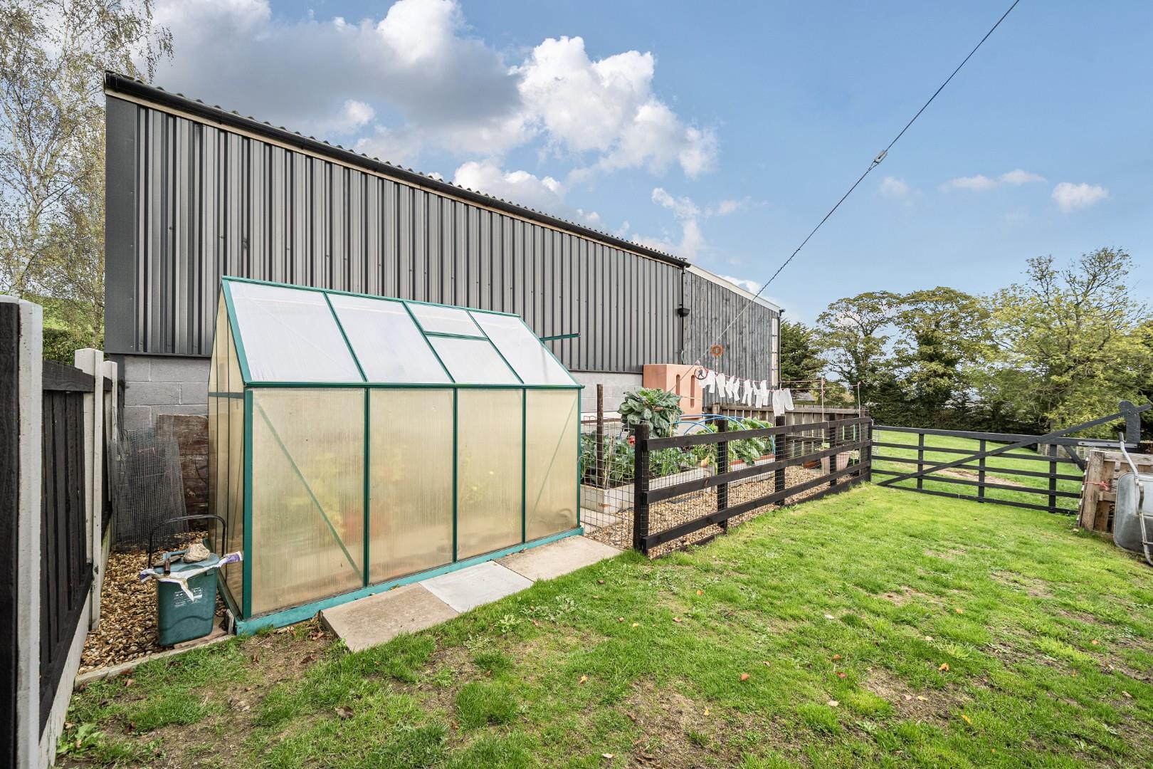 Property Image 4809f466-8d6e-488b-bd8b-dc3c722496e7