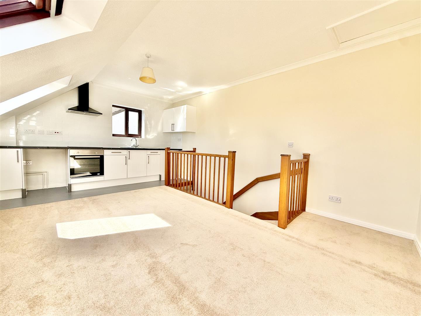 Property Image 480ea569-5e76-4e99-8215-7b2c968e73f0