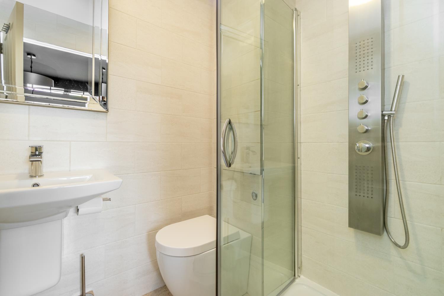 Property Image 482c17d0-9fcc-45ee-8f07-c3589975186b
