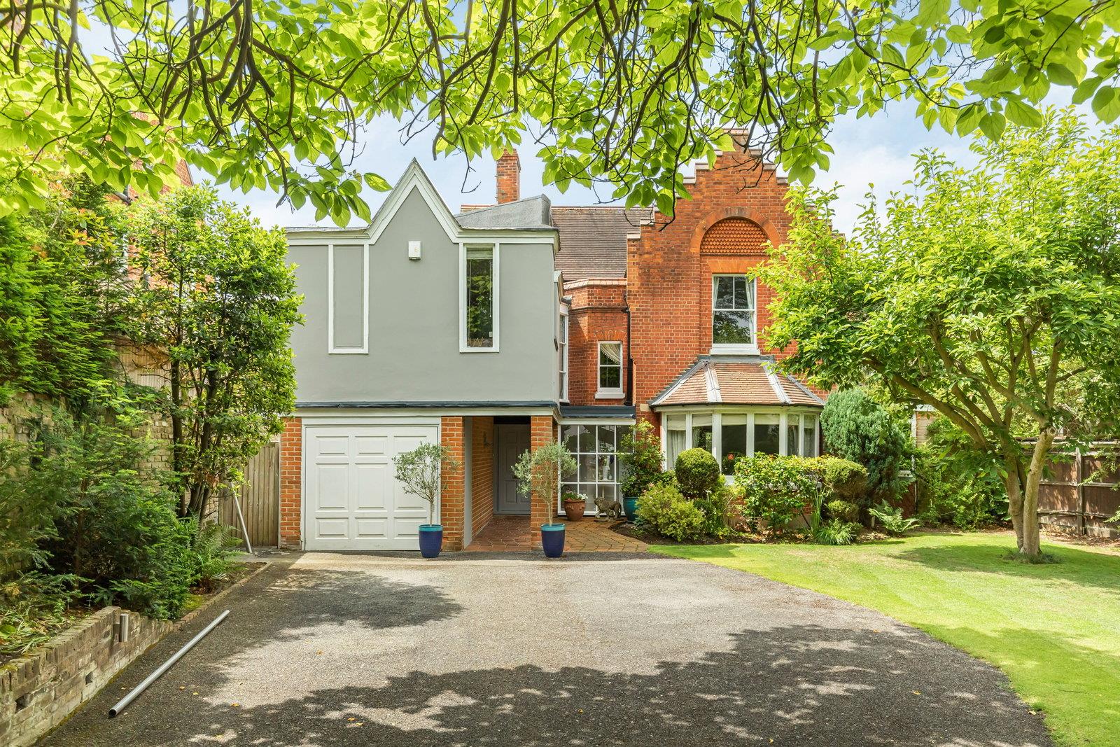 Property Image 482f01b3-ee9a-4cf4-a025-f342383f5372