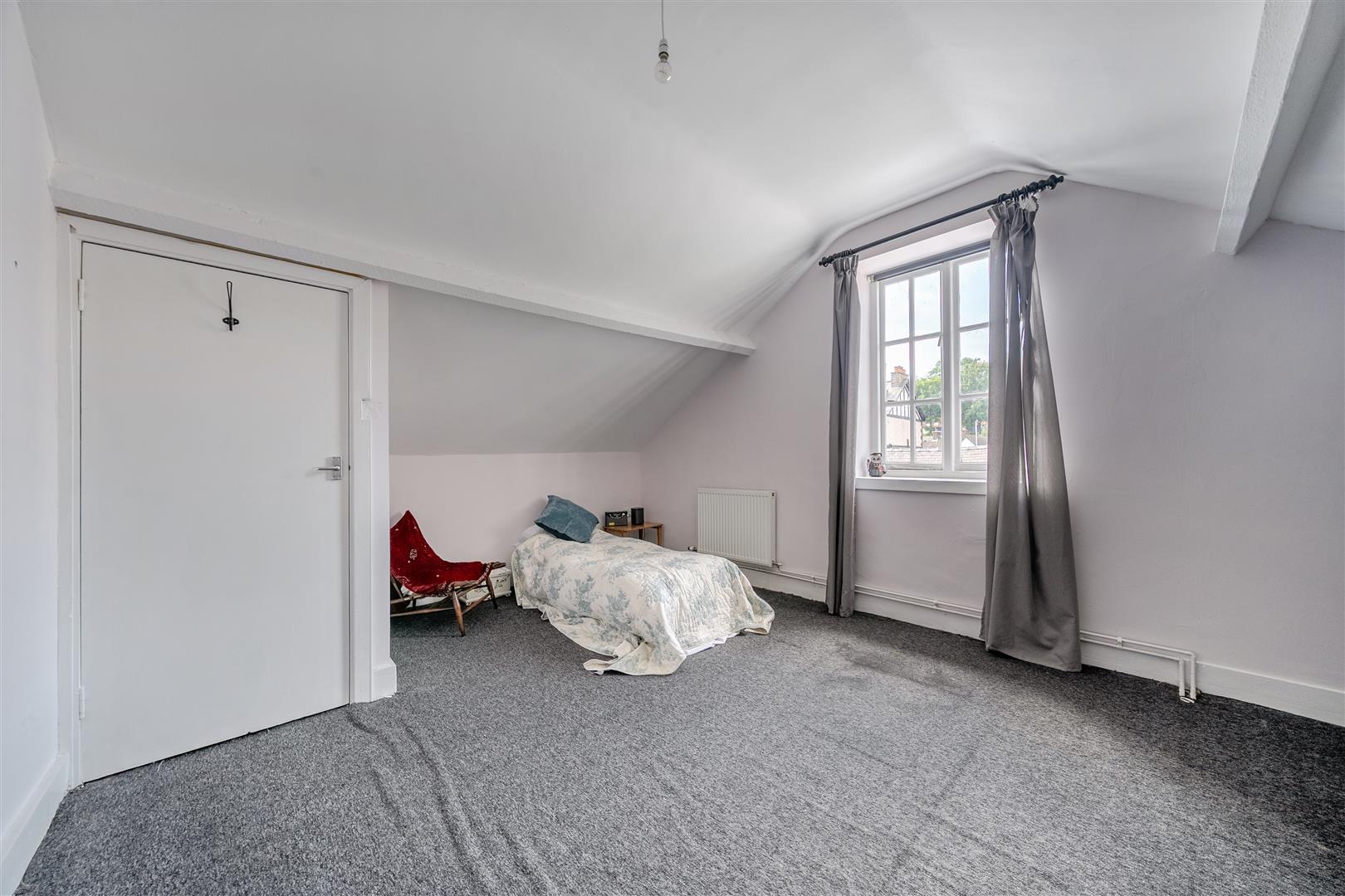Property Image 4830660b-6de1-47bb-9864-22b6838f6738