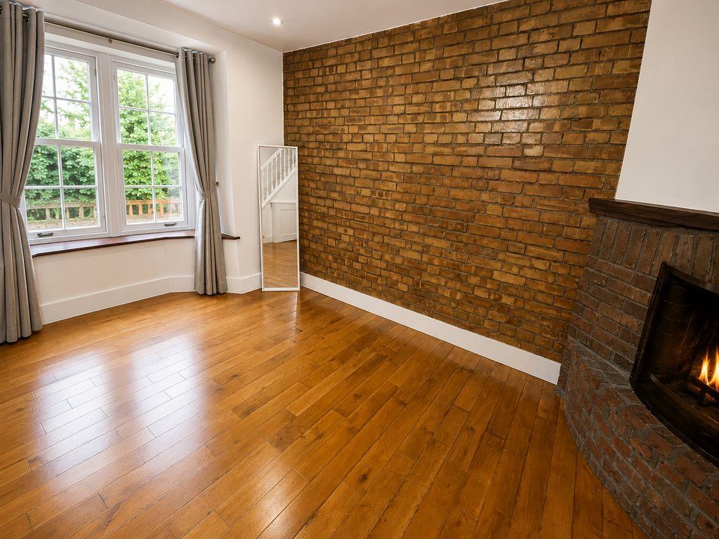Property Image 483242bd-9b1a-4862-98cd-357f46e974ee