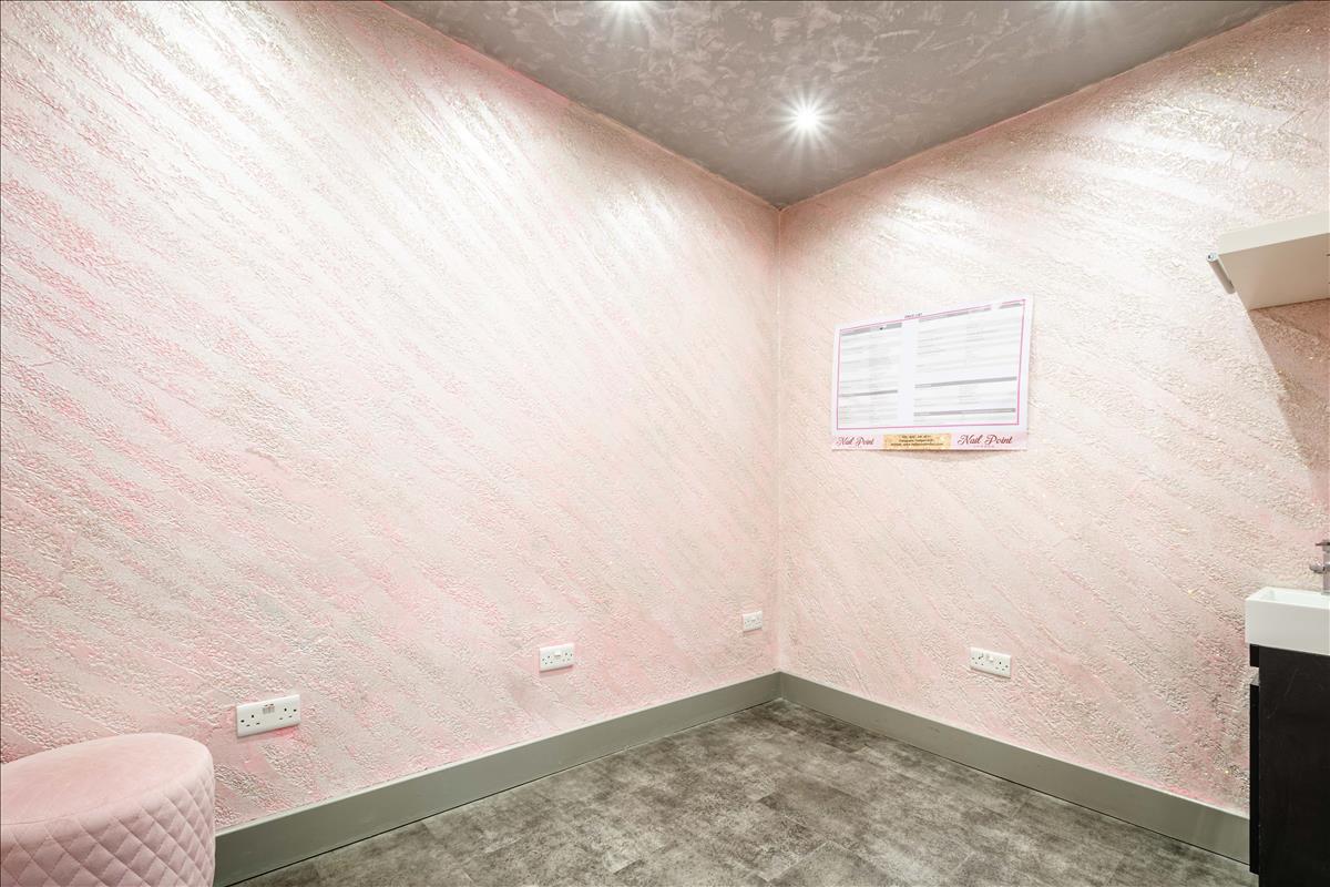 Property Image 4852a50e-70ef-4350-b2c6-532af0fd1c29