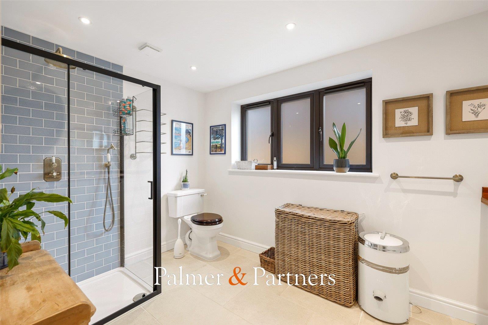 Property Image 485800b2-5365-4a70-81a6-35e29881ac0e