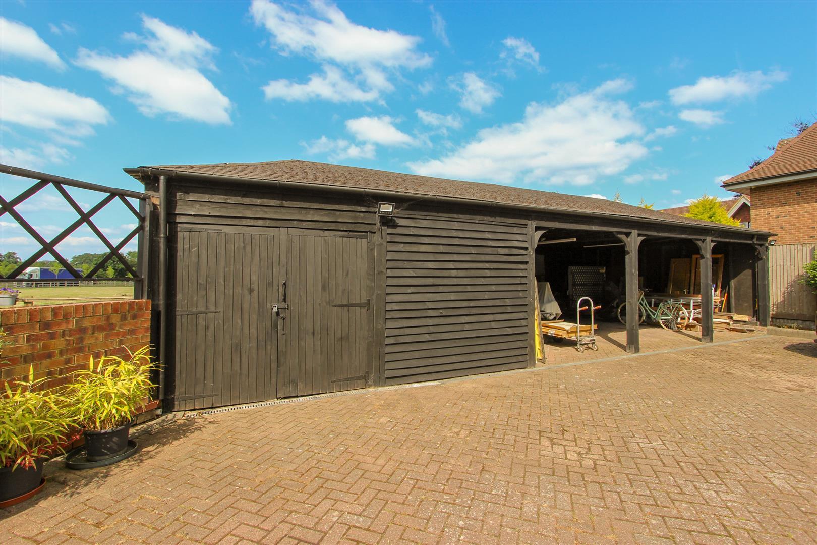 Property Image 487c87a1-240e-40d4-ac55-61b712943591
