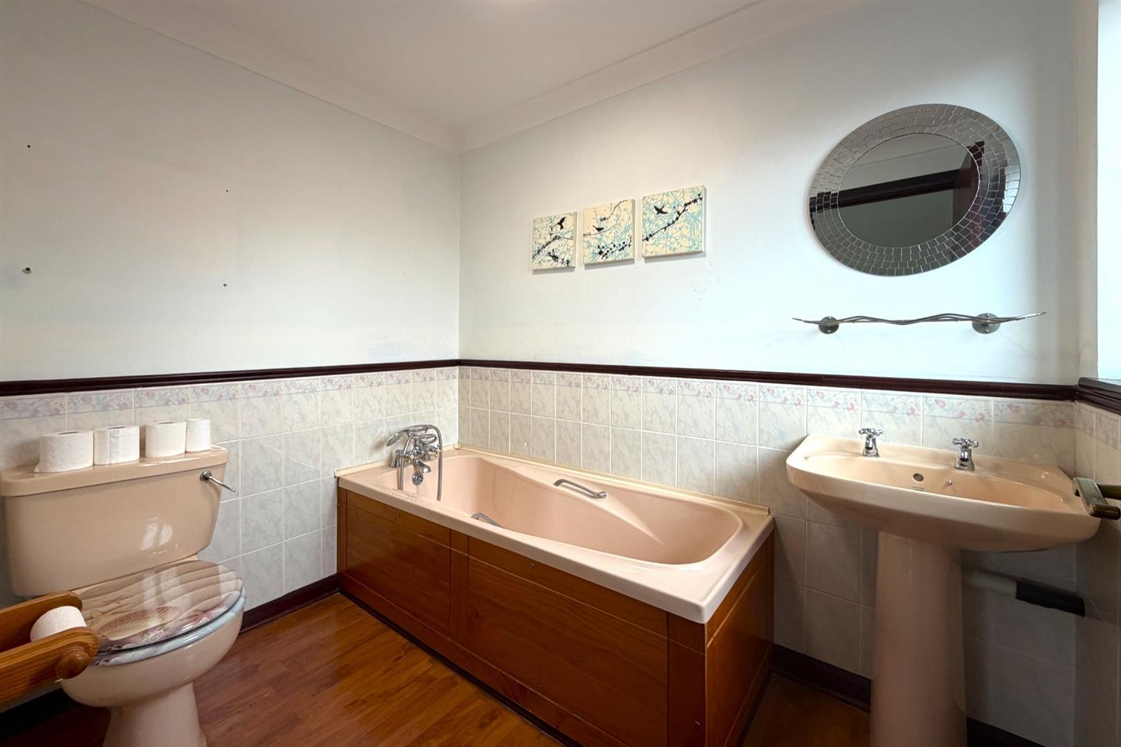 Property Image 48819938-d605-4545-8a7a-df2f2ed9c8e7