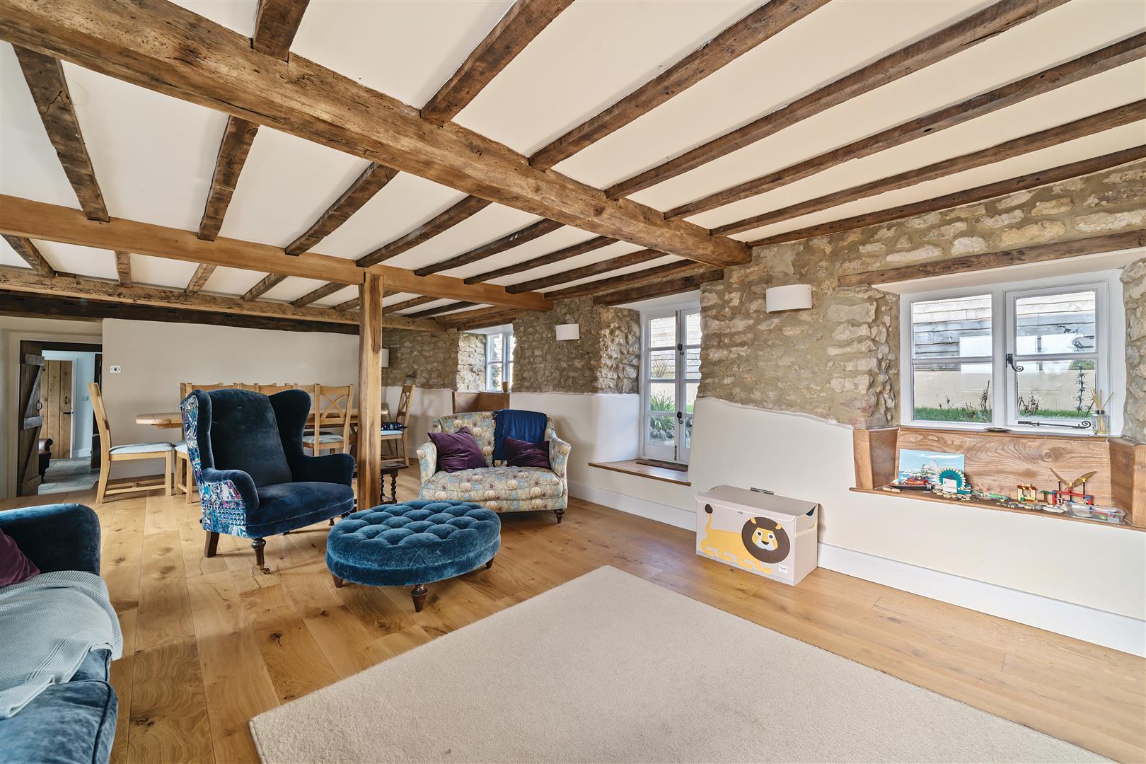 Property Image 48830419-2f42-470e-aefc-d635741ac175