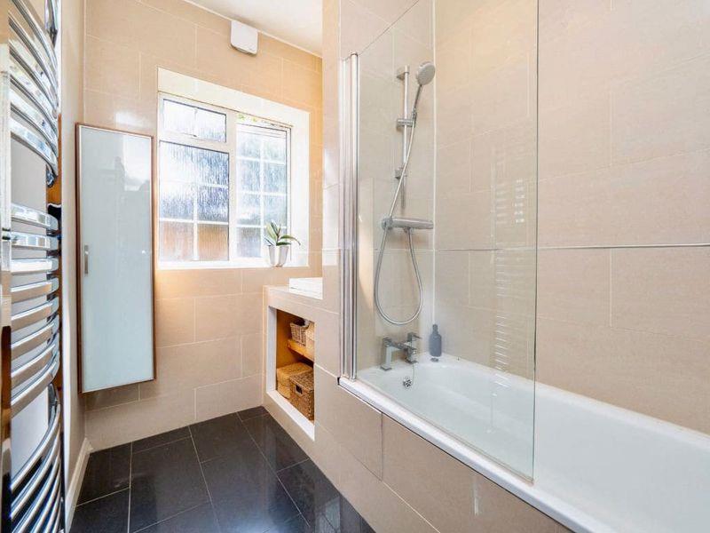Property Image 48873f83-8a84-43ed-8024-e24f0072e82d