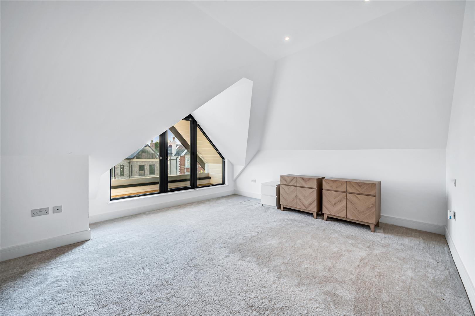 Property Image 48889ba6-de98-42f5-9726-a8641deb1ebe