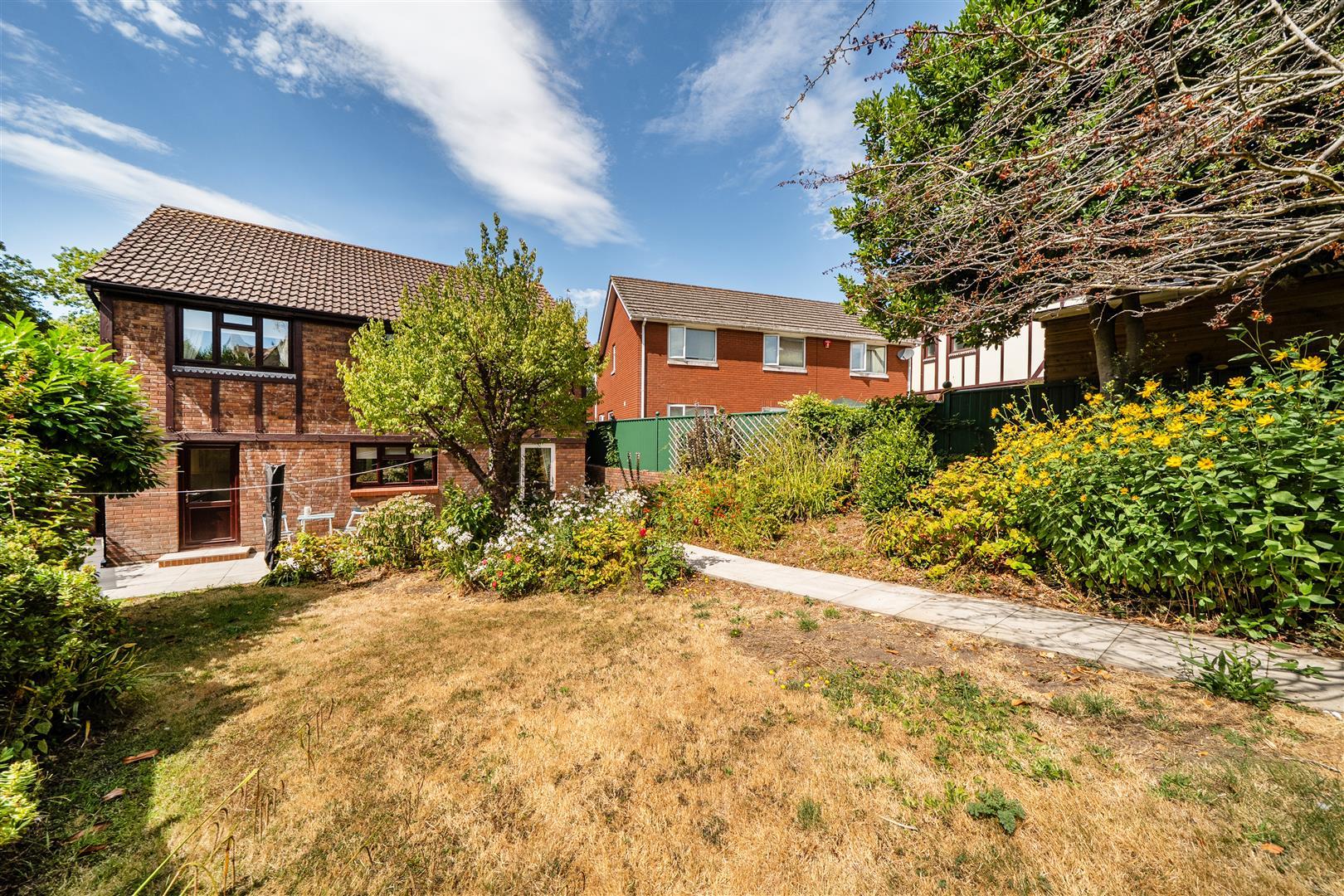 Property Image 488e4fb0-5d23-4158-9a03-c7b625bd9ad0
