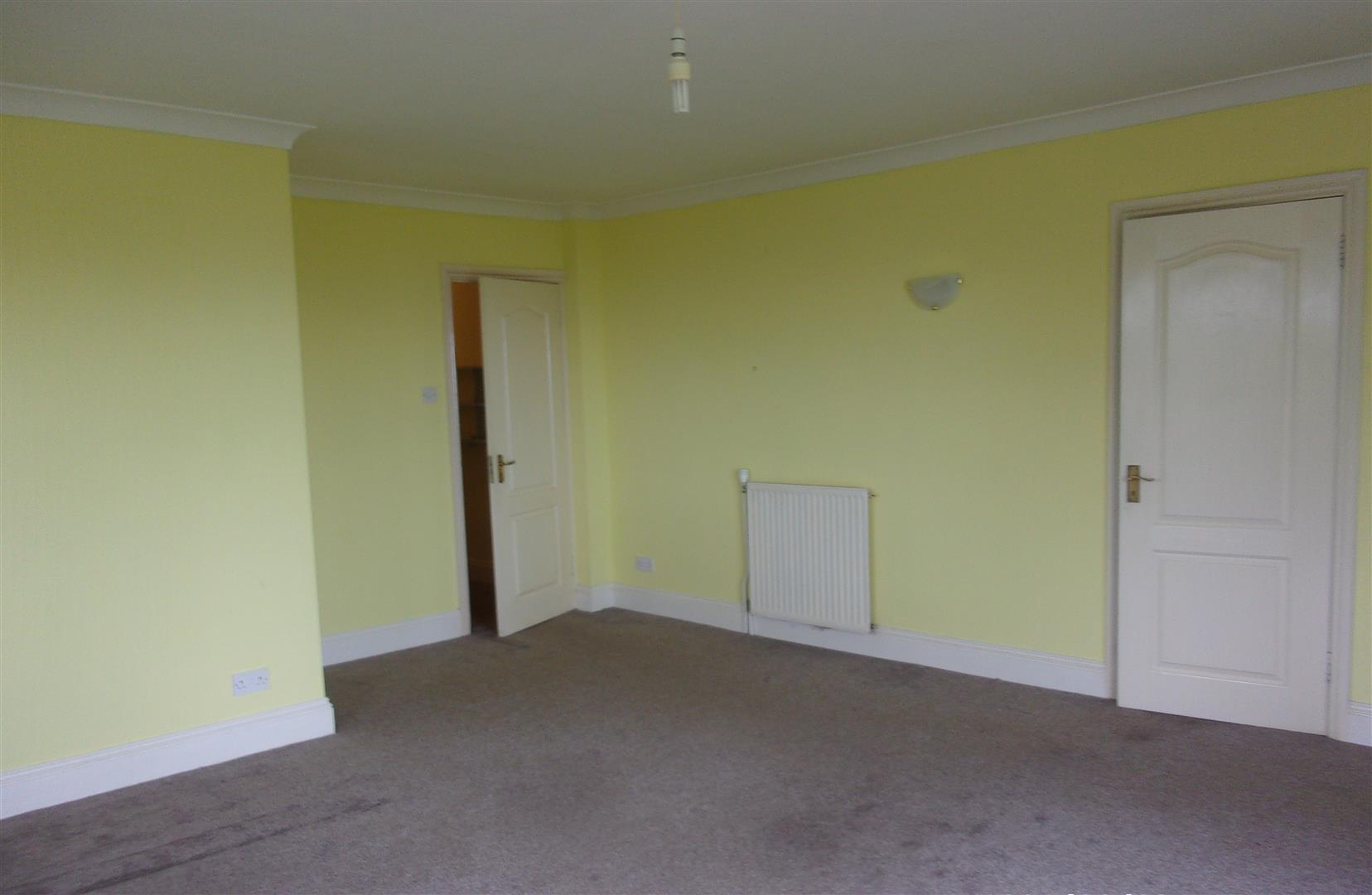 Property Image 488ff30c-d8a1-4494-bc34-42d37a77d627