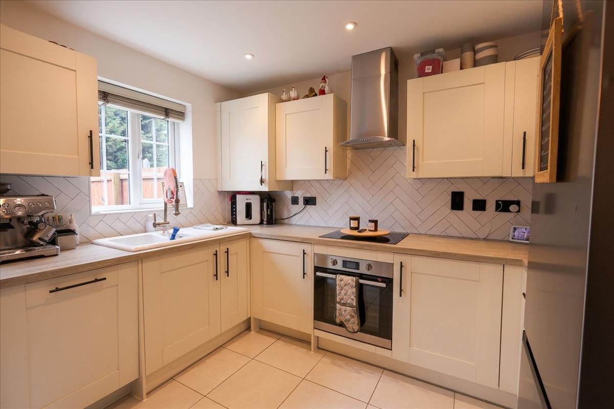 Property Image 48b62a93-d153-4f73-b533-b4d588153023