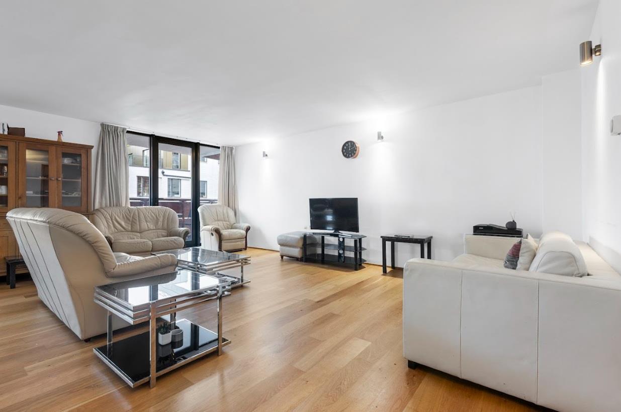 Property Image 48b79f02-7e0e-4f5a-9dd9-0a1be87688e7