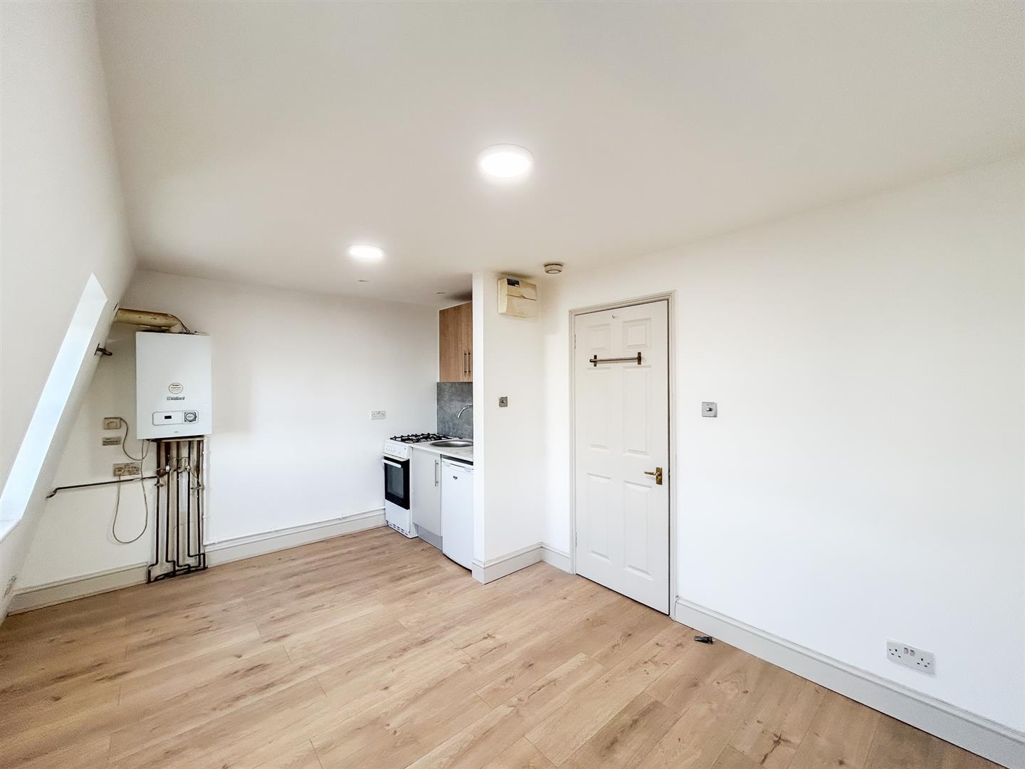 Property Image 48bf8af7-abf9-49ea-98e0-881605c9d88a