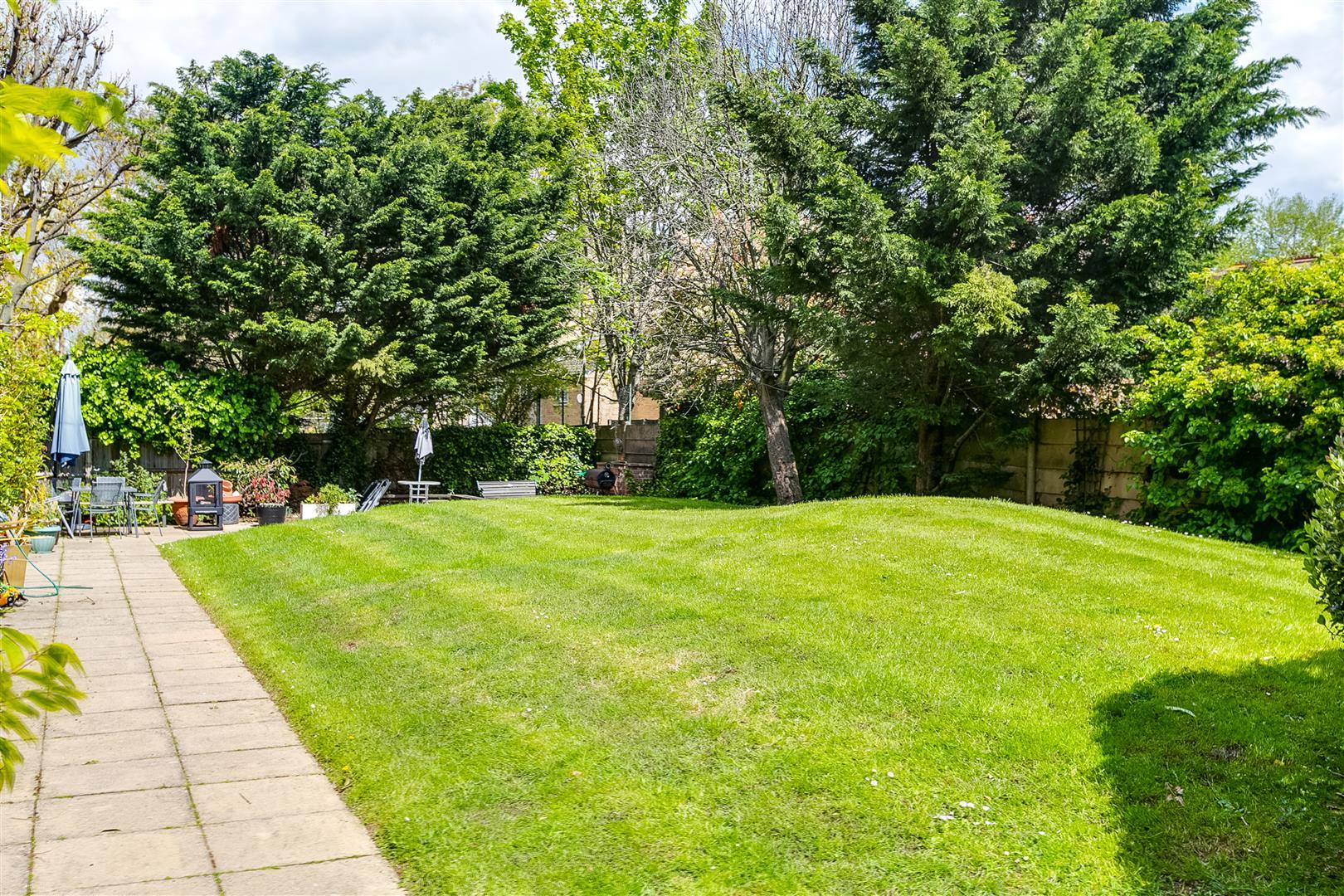 Property Image 48ccb2f7-abd0-49eb-b396-1359993e474c