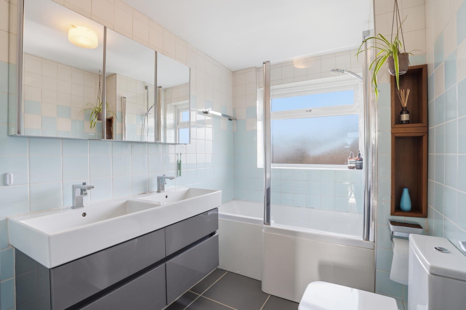 Property Image 48cd9d64-bd89-4837-97fe-15220a6a64a2