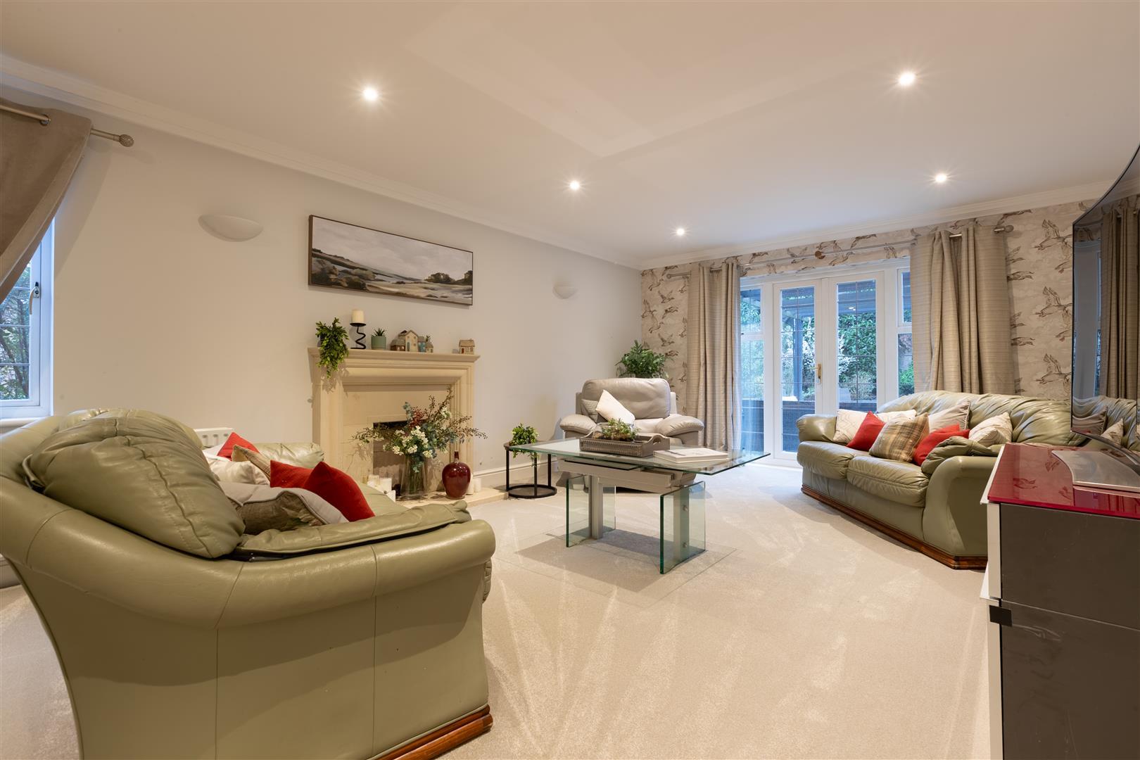 Property Image 48d06837-2ea3-4ebe-a6f8-a0265472decb