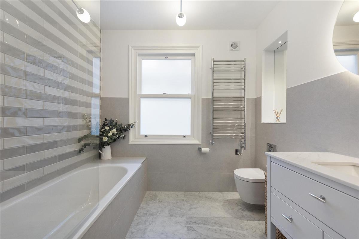 Property Image 48d0b8fa-c6c3-417a-a6ab-dcf2db8df261