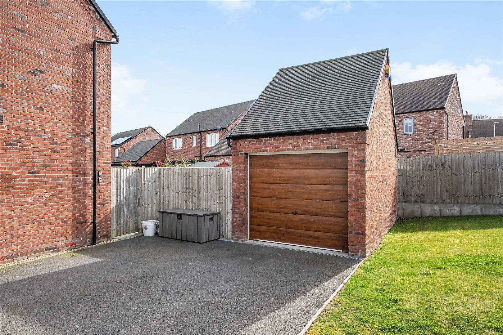 Property Image 48d6d4da-688b-40cf-9025-c8386130f39d