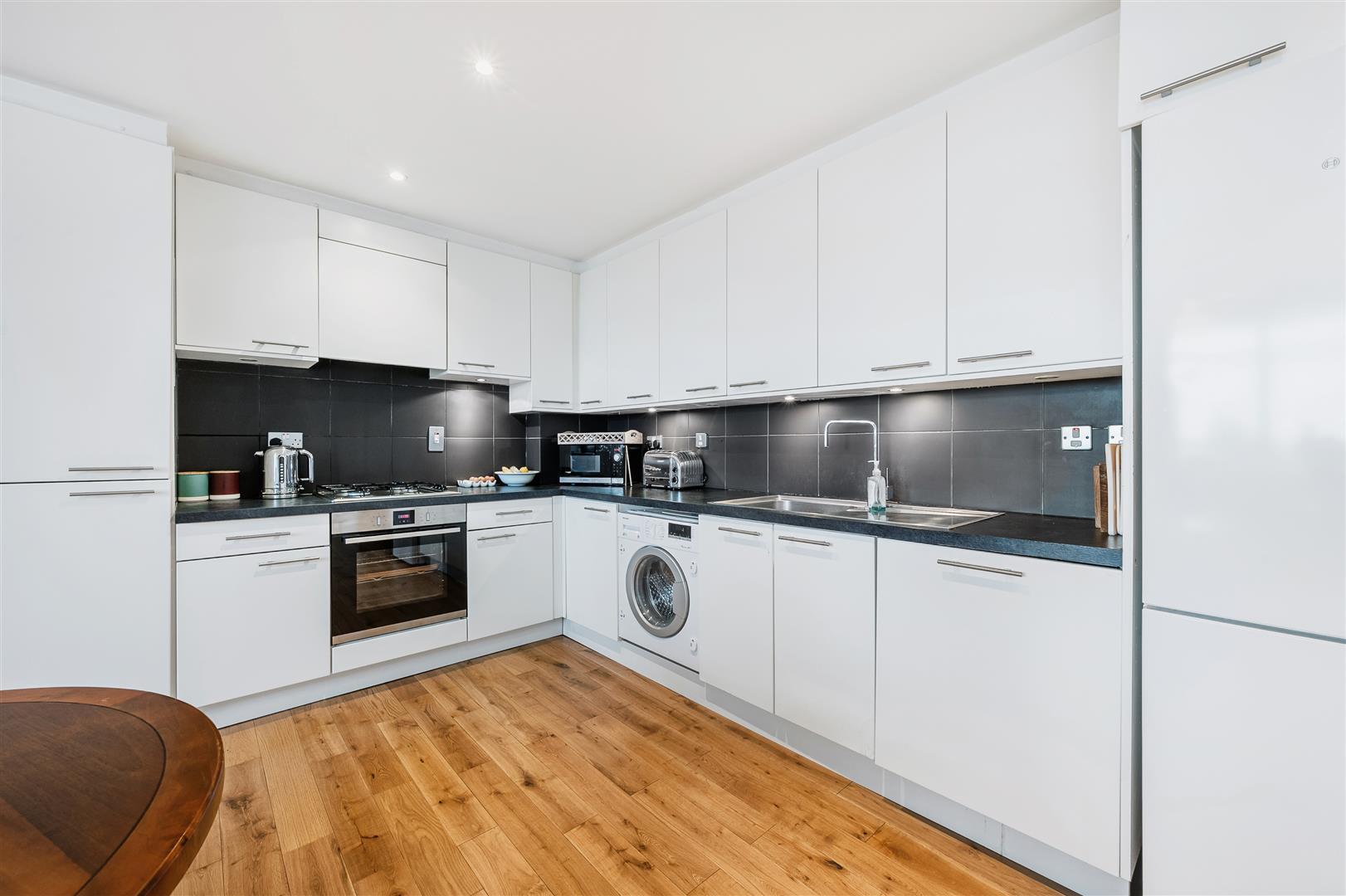 Property Image 48e453b0-f87a-441b-8ebb-93fcd7b5ffb4