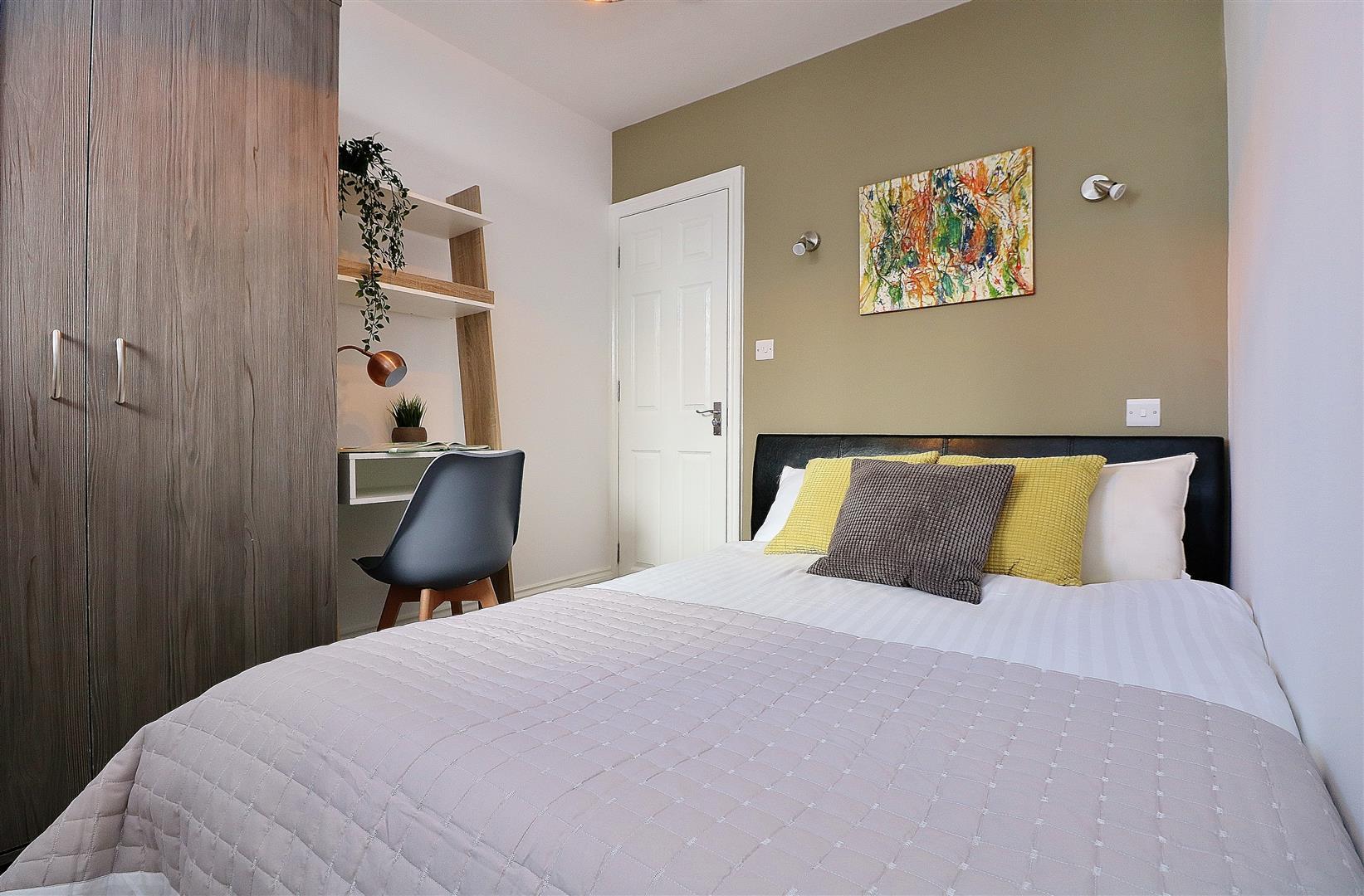 Property Image 48f04e7e-4130-47d2-98fe-6333fe6cb9e2