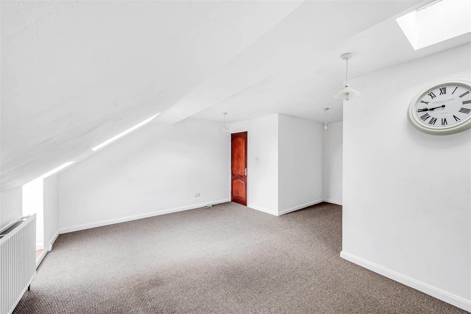 Property Image 48f22116-17ae-4eea-9d12-d069a9cbd199