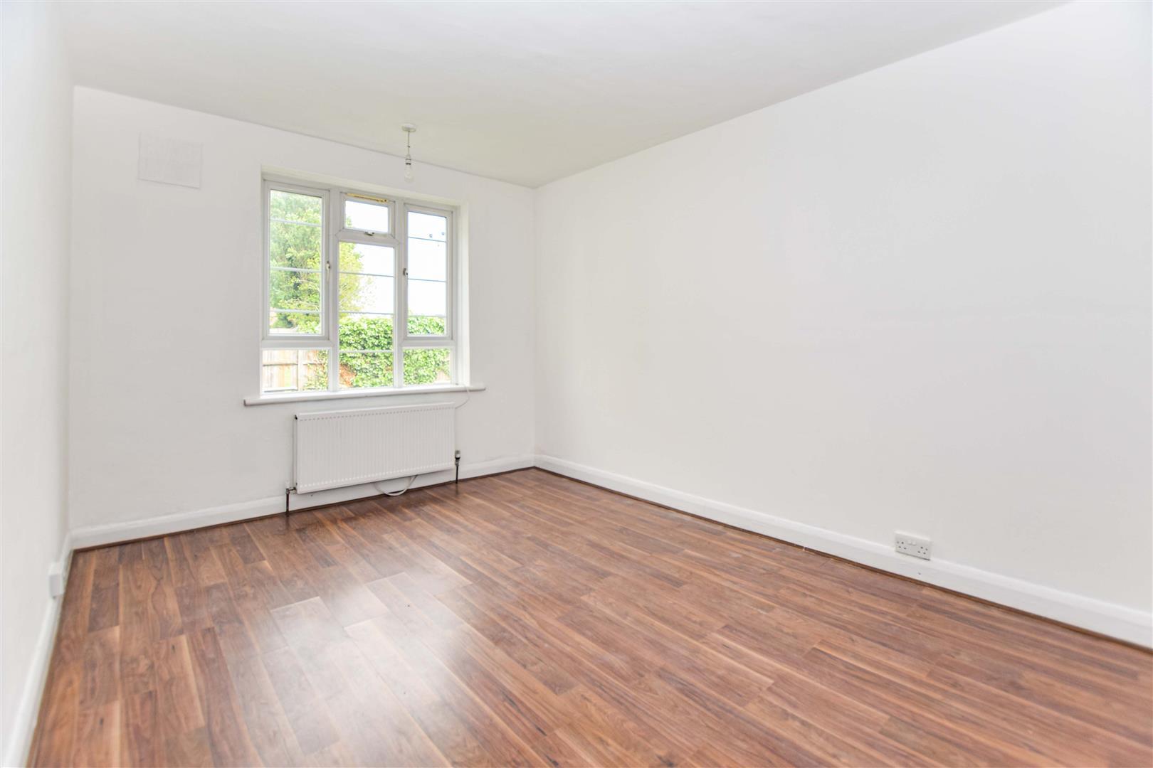 Property Image 48f22d9d-720e-44e1-8eec-8f0fef720115