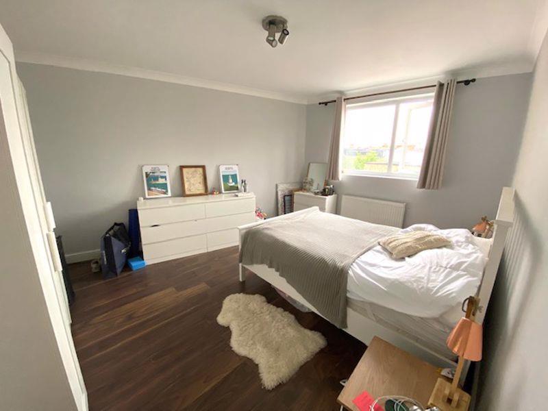 Property Image 48f2ea85-6ae2-4d75-9094-b4b37e9ebe65