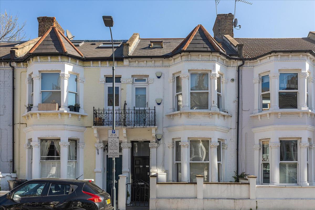 Property Image 48f88af9-c037-42fc-9881-63ae604ba546