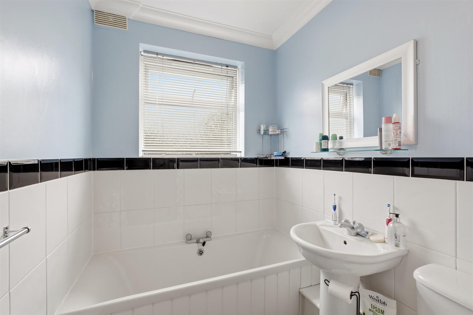 Property Image 48fc558f-234d-41f6-8491-169d996444f5