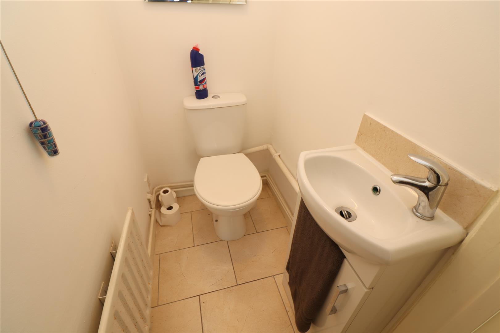 Property Image 49038461-9022-4395-80fb-985810278414