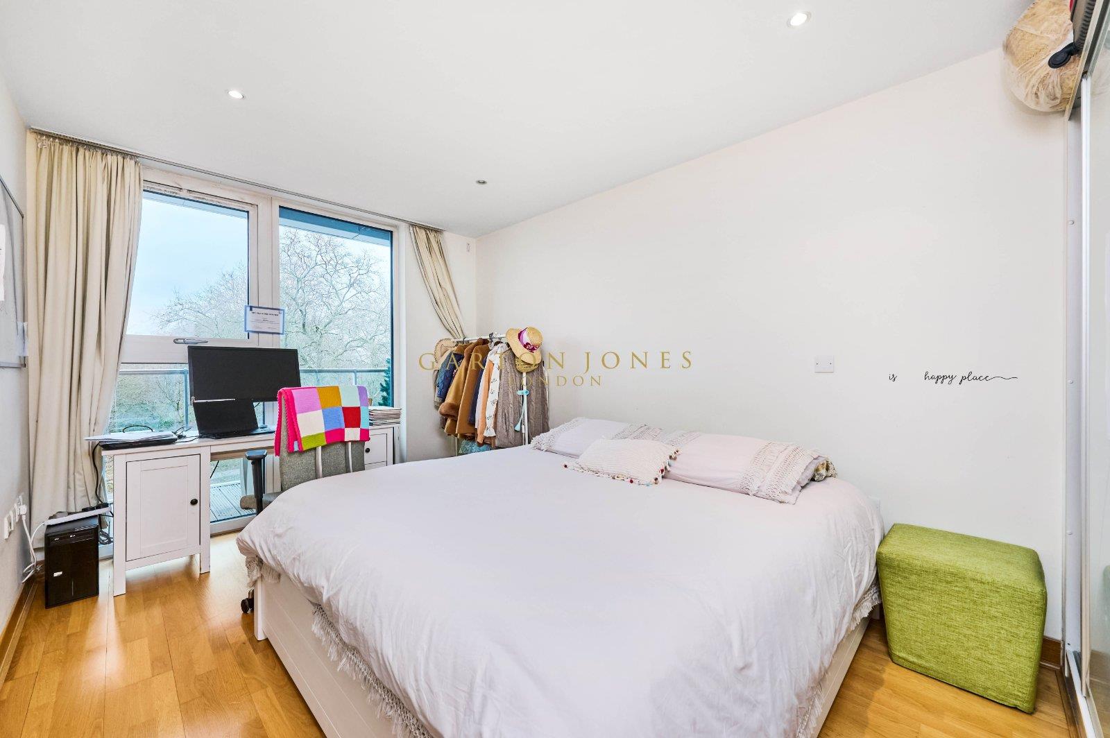 Property Image 4917a484-4ec1-40bc-9f8b-ae336170fb19