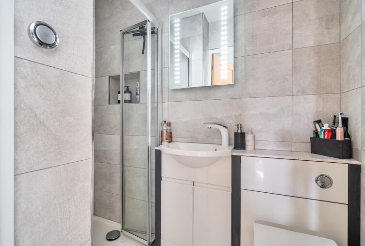 Property Image 492c55e3-096d-4281-b6d5-42d37da046c3