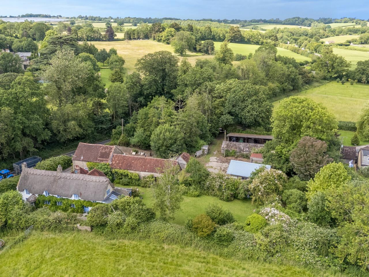 Property Image 493667b4-1c56-4e3d-ae4c-f7b7f42b346d