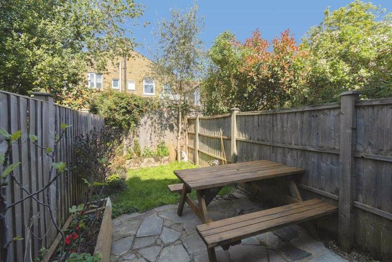 Property Image 493cd516-75c7-453c-aedd-f10f9c19b694