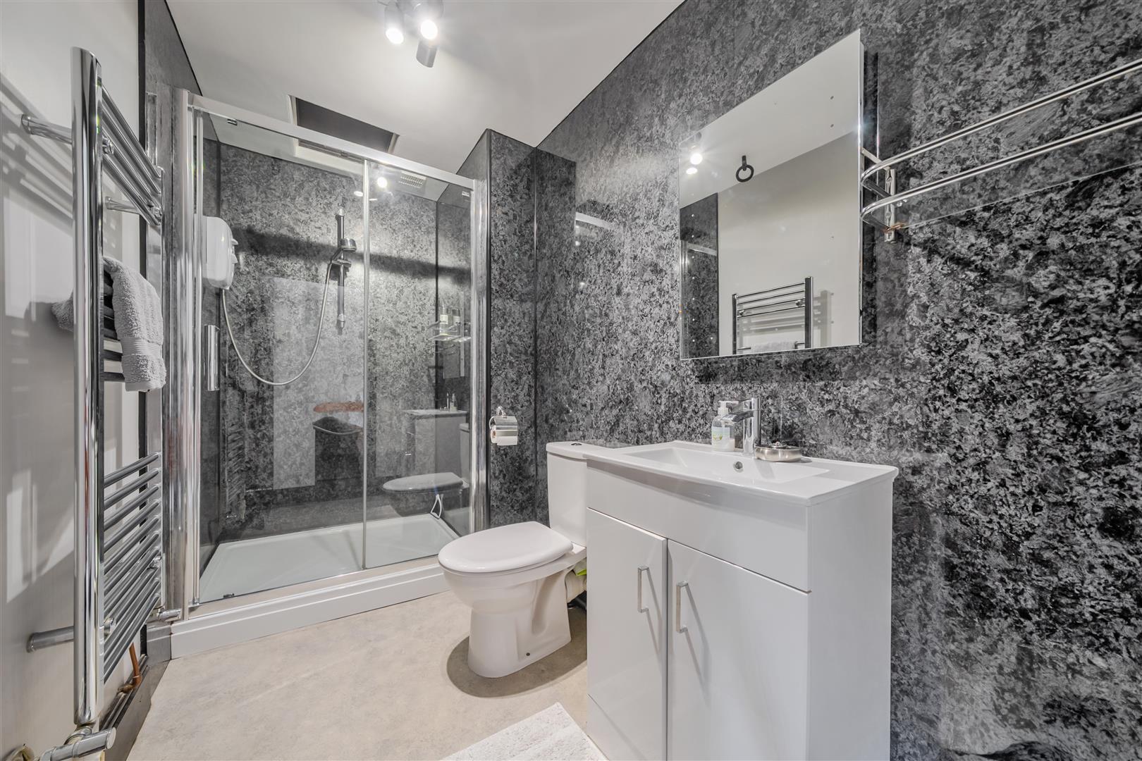 Property Image 4947addd-dc3e-49c3-a808-398b1b2c6821