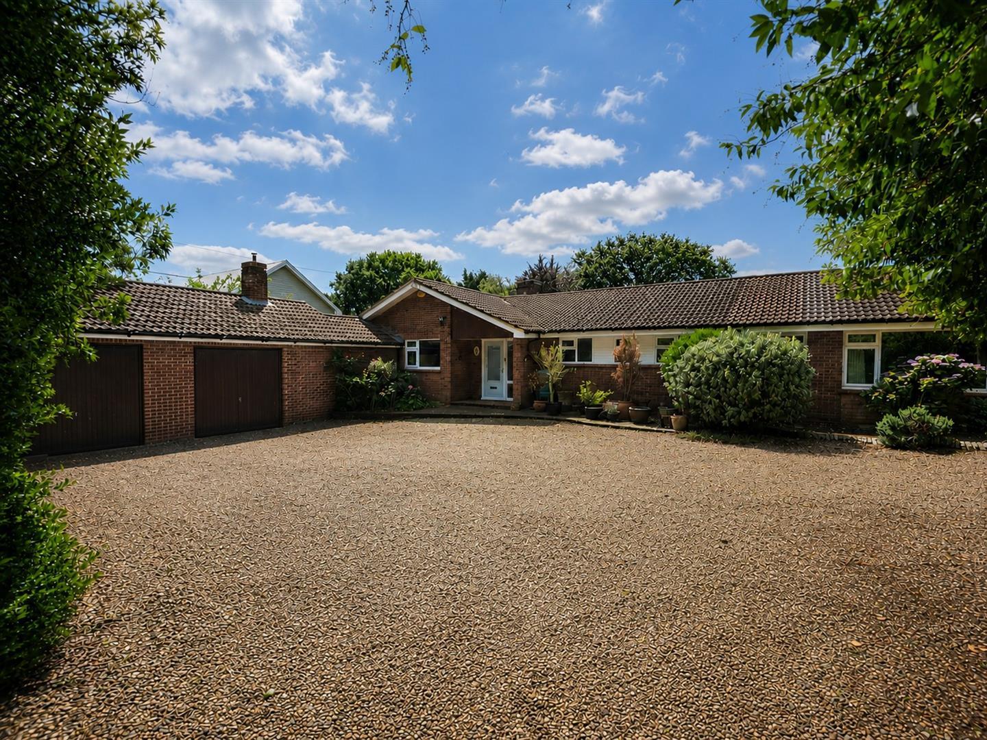 Property Image 494f9050-1012-4059-b04d-2b5940d01d2d