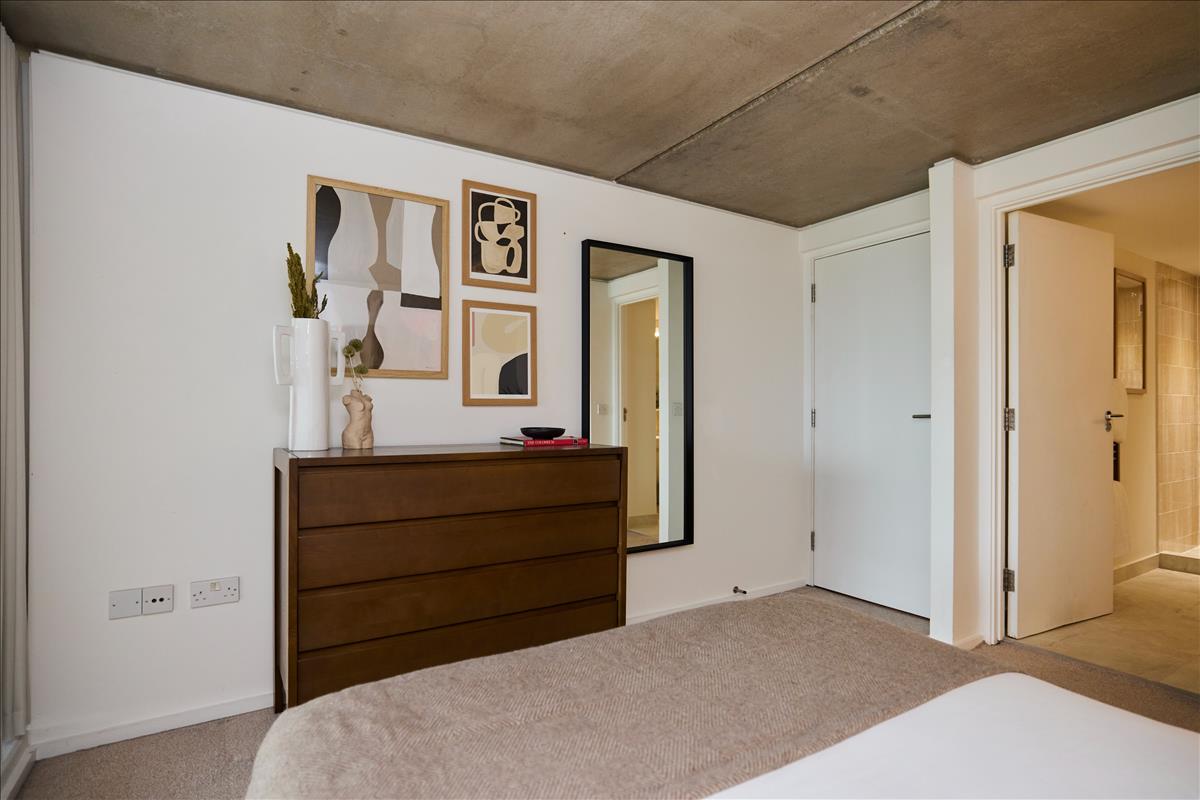 Property Image 495659ff-4e13-4bc0-847f-ffd973e45007
