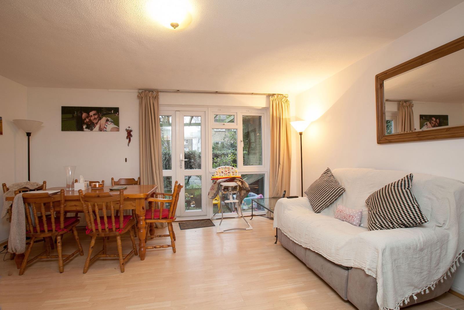 Property Image 495a0eb3-1aaa-48a2-ab73-36891a08f3a9