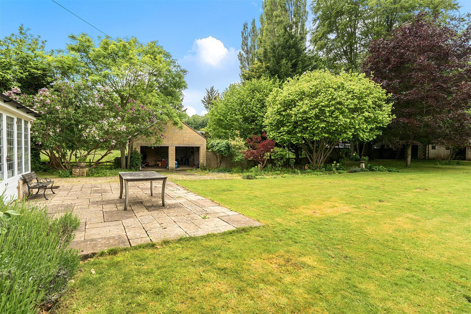 Property Image 495f4516-bf17-429e-b8fc-d899e4217462